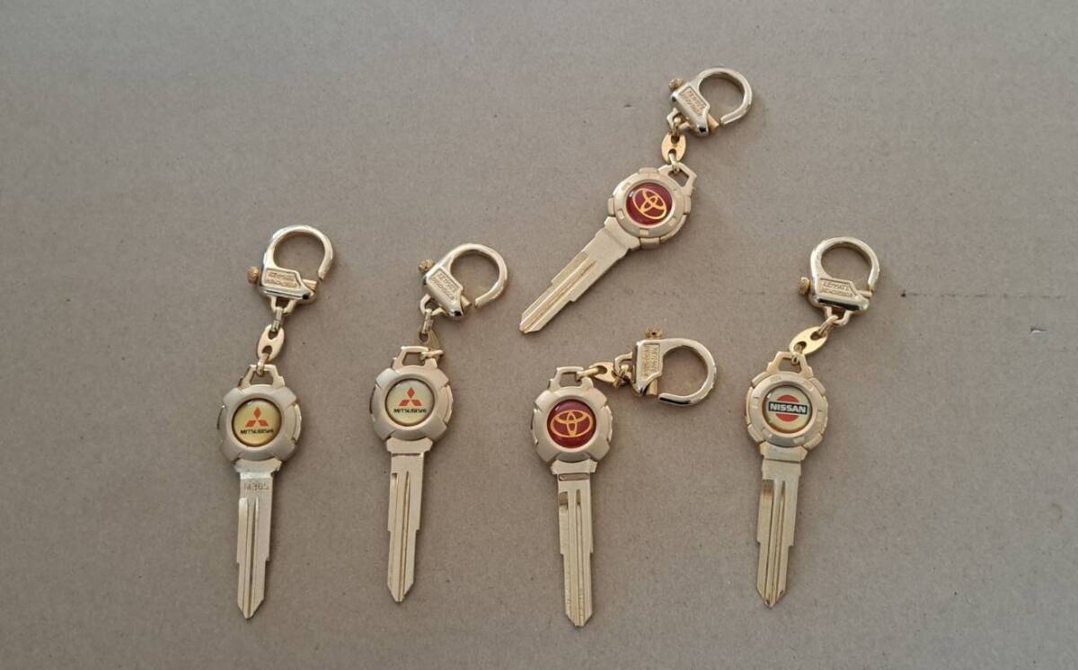 ブランクキー キーホルダー KEYMATE (検 日産 トヨタ 三菱 Nissa
