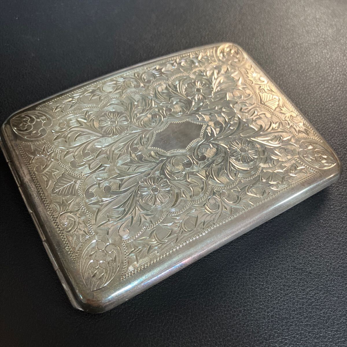Yahoo!オークション -「銀製 煙草ケース」(金属工芸) (工芸品)の Yahoo!オークション -「銀製 煙草ケース」(金属工芸) (工芸品)の