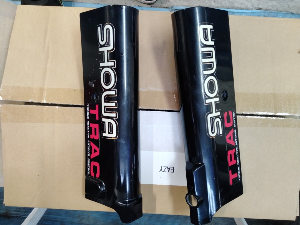 s ホンダ NS250R MC11 純正フロント フォークカバー 左右セット
