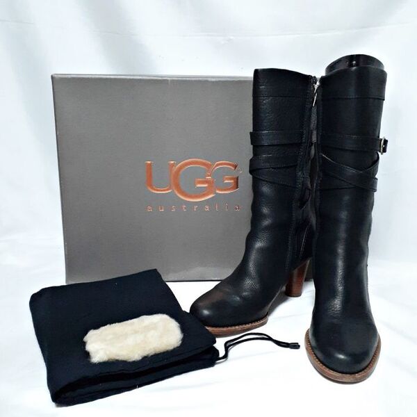 【美品】UGG アグ キャロライン ベルトデザイン シュリンクレザー ミッドカーフ ロングブーツ ブラック 22.5cm