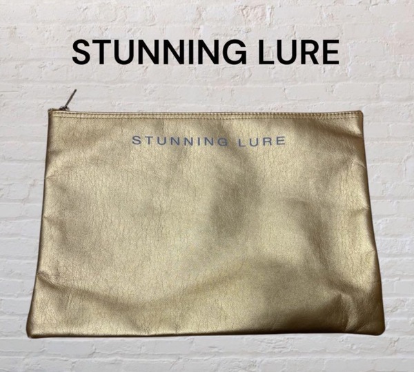 ★美品★ STUNNING LURE スタニングルアー クラッチバッグ ゴールド