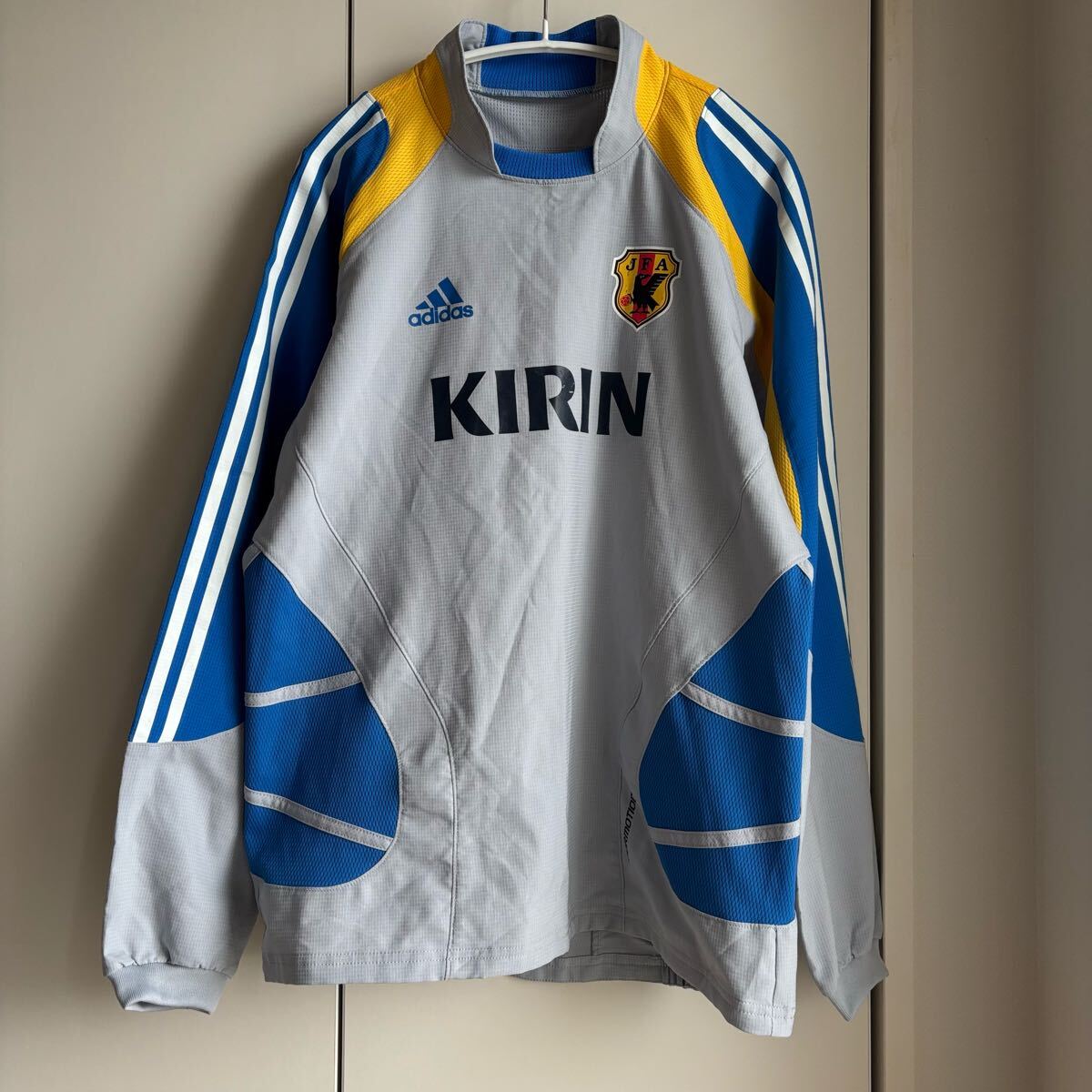 【史上最も激安】 2025年最新】Yahoo!オークション -kirin adidasの中古品・新品 ウインドブレーカー