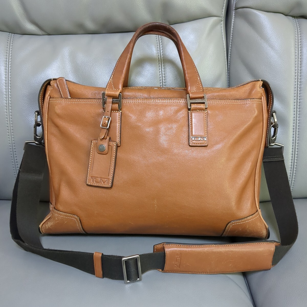 Yahoo!オークション -「tumi beacon hill」の落札相場・落札価格 Yahoo!オークション -「tumi beacon hill」の落札相場・落札価格