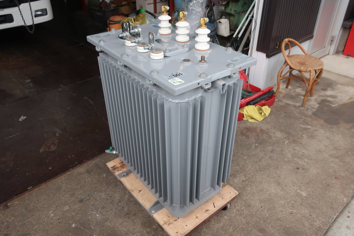 Yahoo!オークション -「東芝」(発電機、変圧器、充電器) (工具 Yahoo!オークション -「東芝」(発電機、変圧器、充電器) (工具