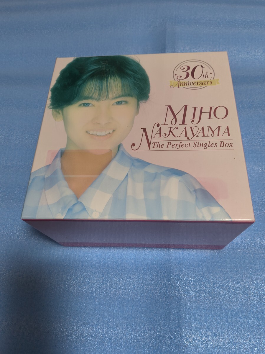 Yahoo!オークション -「中山美穂 30th anniversary THE perfect Yahoo!オークション -「中山美穂 30th anniversary THE perfect