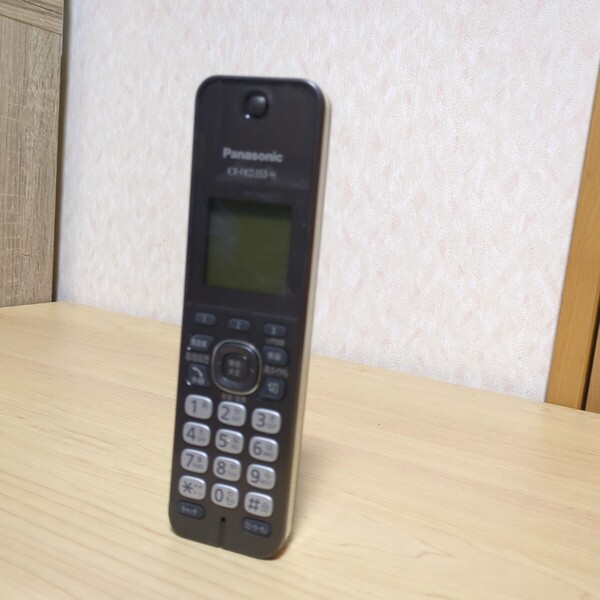 送料無料即決 Panasonic パナソニック KX-FKD353-H 動作確認済み 子機増設し通話確認済 バッテリー未付属 D