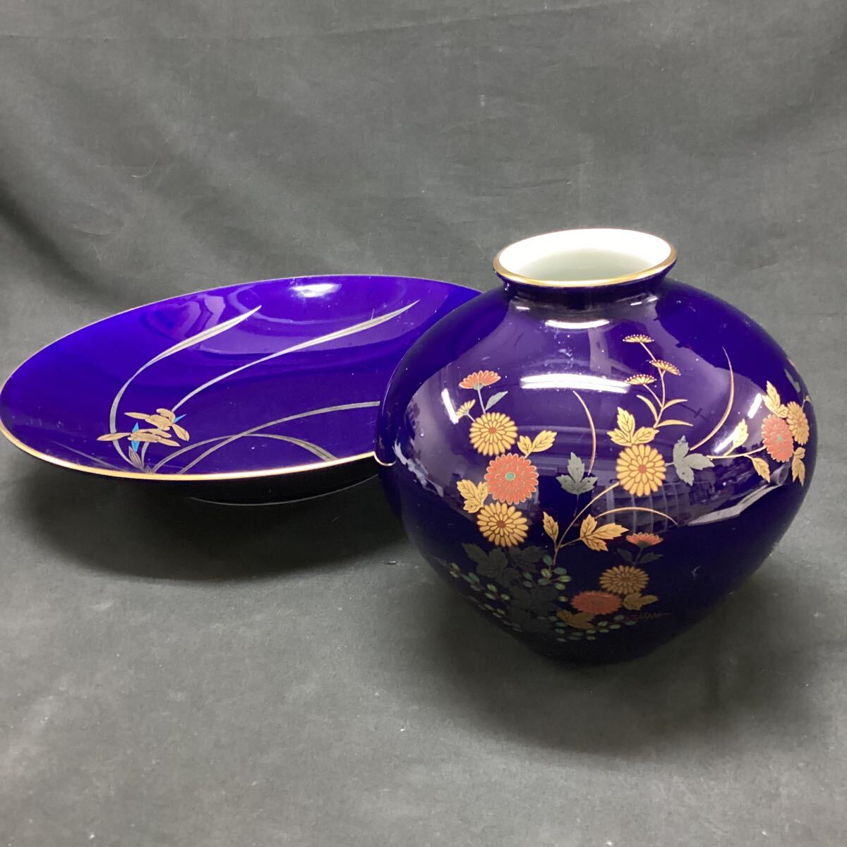 Yahoo!オークション -「花器」(香蘭社) (ブランド別)の落札相場 Yahoo!オークション -「花器」(香蘭社) (ブランド別)の落札相場