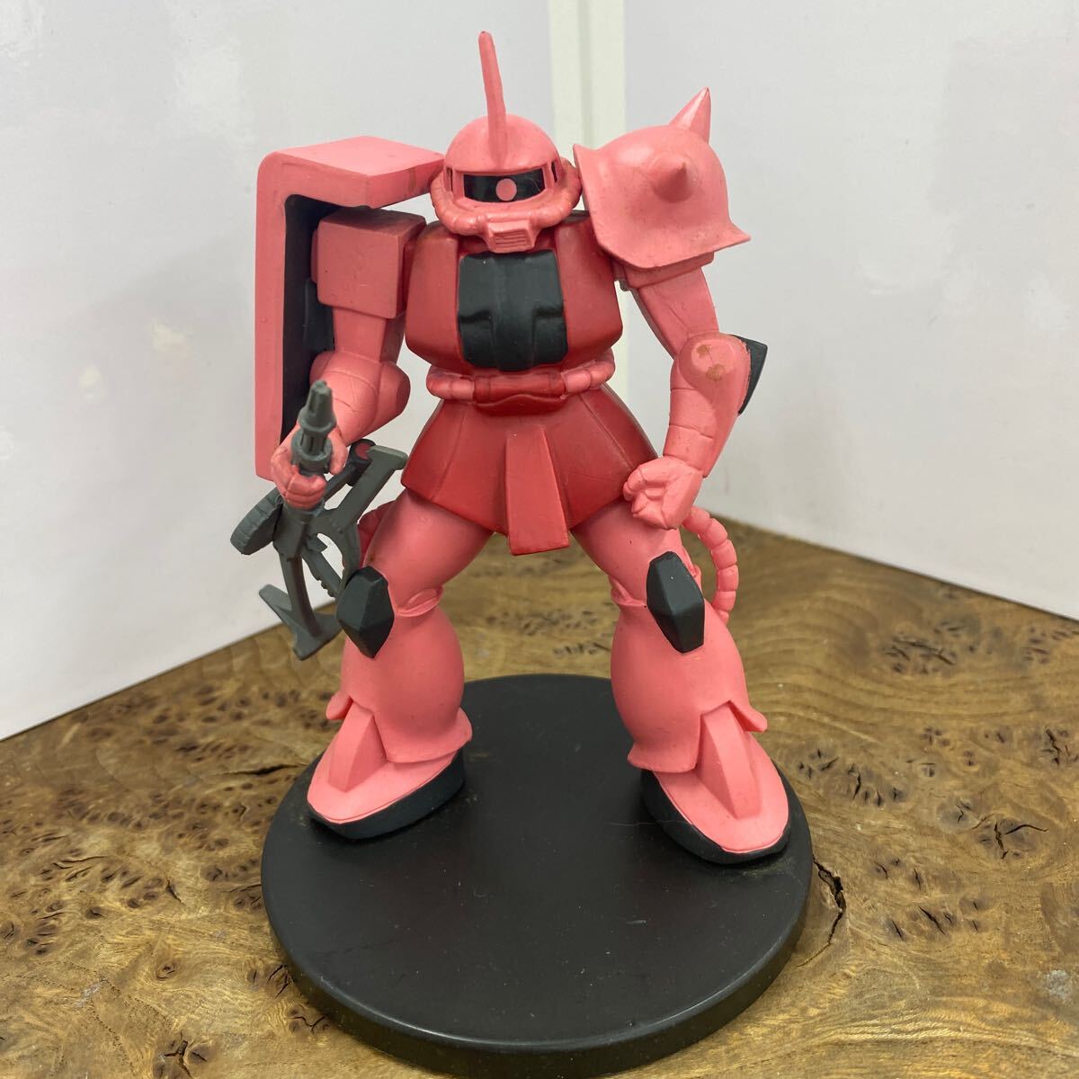 Yahoo!オークション -「シャア専用ザク フィギュア」(ガンダム Yahoo!オークション -「シャア専用ザク フィギュア」(ガンダム
