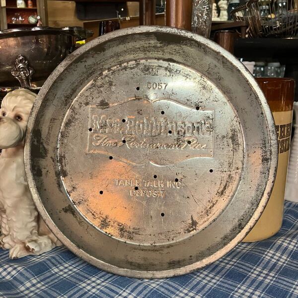 【VINTAGE】 パイ皿 トレイ 穴あき TIN缶 店舗什器 アンティーク 古着 US 店舗什器 古道 vintage 小物置き