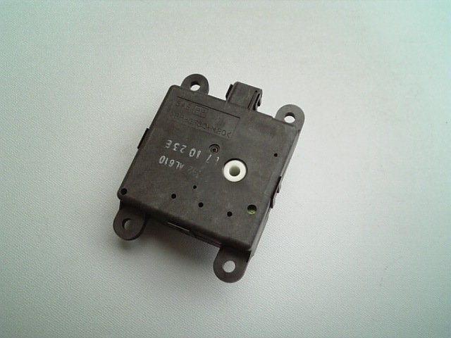 日産　ステージア　温度切り替えアクチュエーター 日産ステージア温度切り替えアクチュエーター