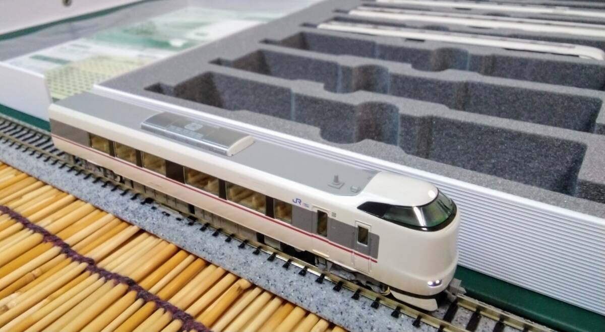 Yahoo!オークション -「こうのとり」(鉄道模型) の落札相場