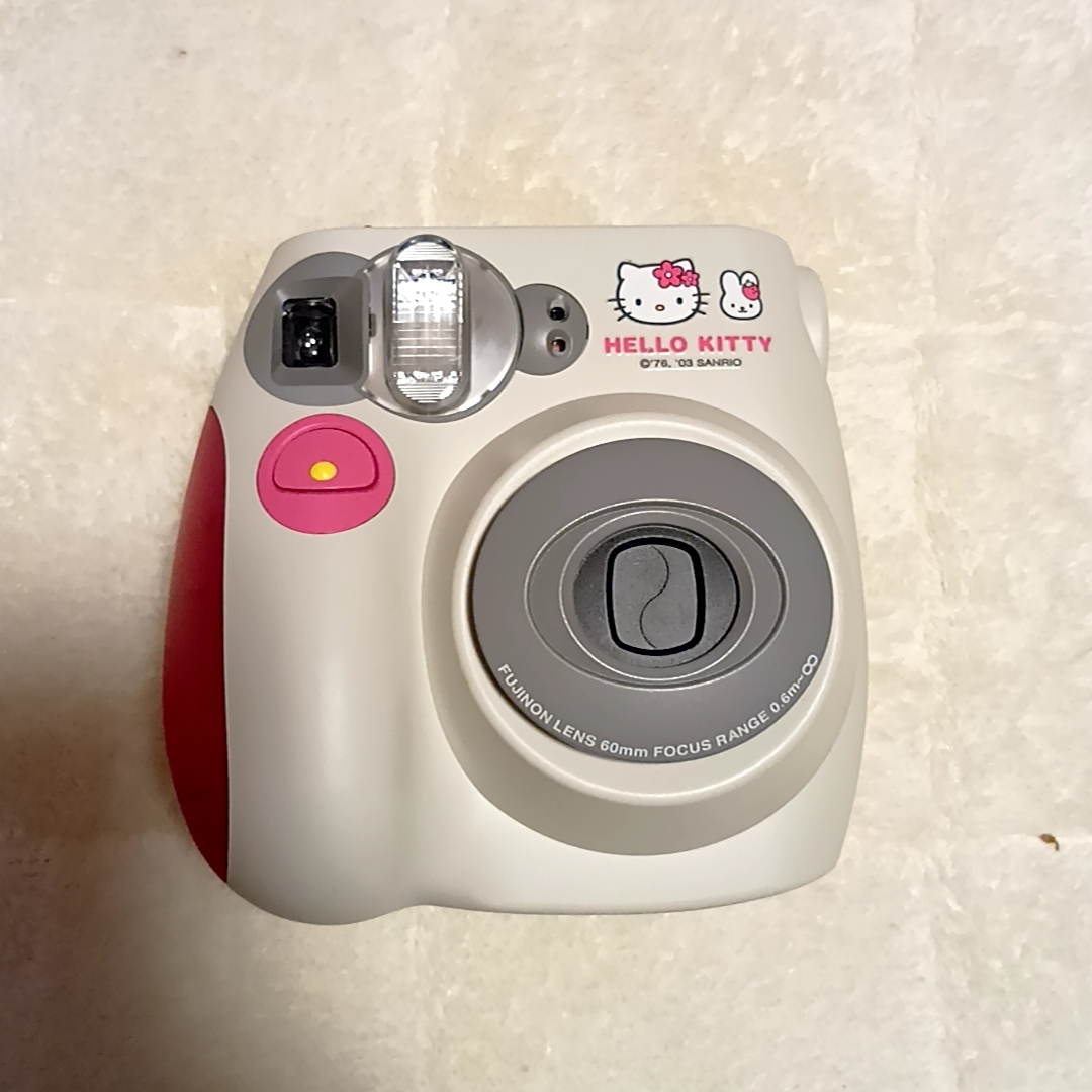 Yahoo!オークション -「チェキ instax mini hello kitty」の落札 Yahoo!オークション -「チェキ instax mini hello kitty」の落札