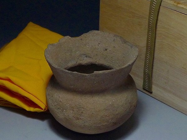 Yahoo!オークション -「須恵器 壺」(日本の陶磁) (陶芸)の落札 Yahoo!オークション -「須恵器 壺」(日本の陶磁) (陶芸)の落札