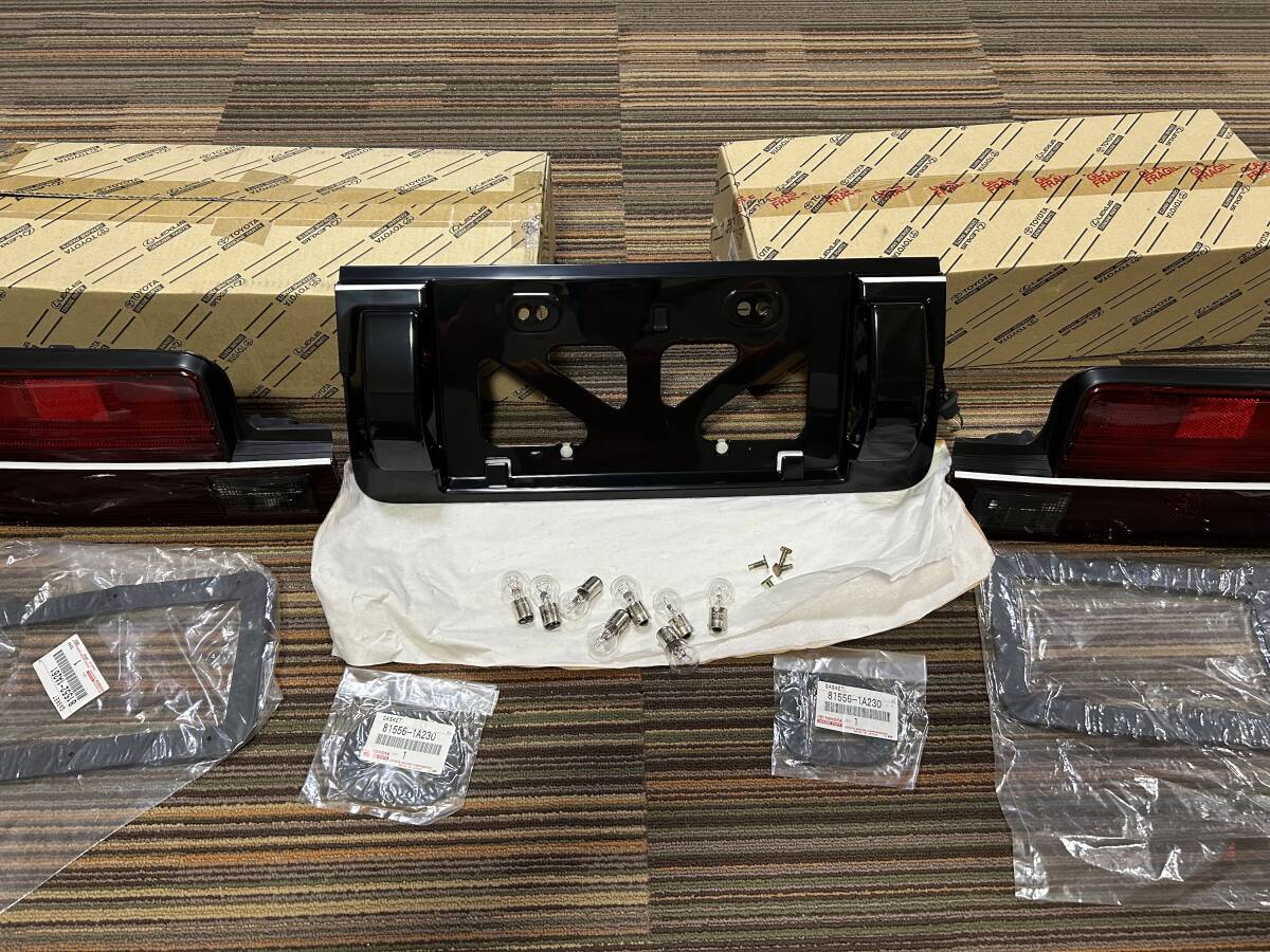 Yahoo!オークション -「ae86 テール ガーニッシュ」の落札相場