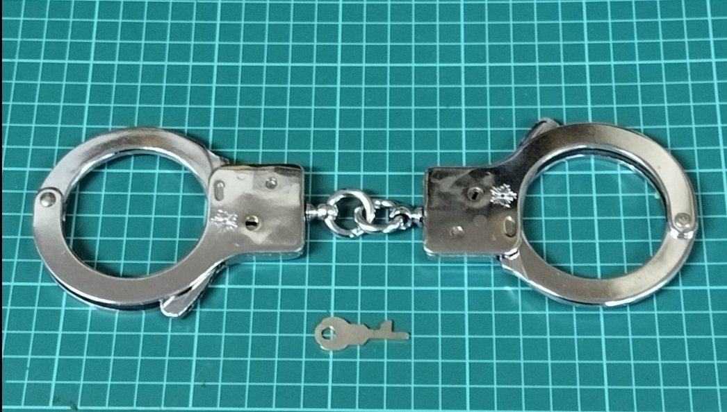 2025年最新】Yahoo!オークション -手錠 警察(警察グッズ)の中古 2025年最新】Yahoo!オークション -手錠 警察(警察グッズ)の中古