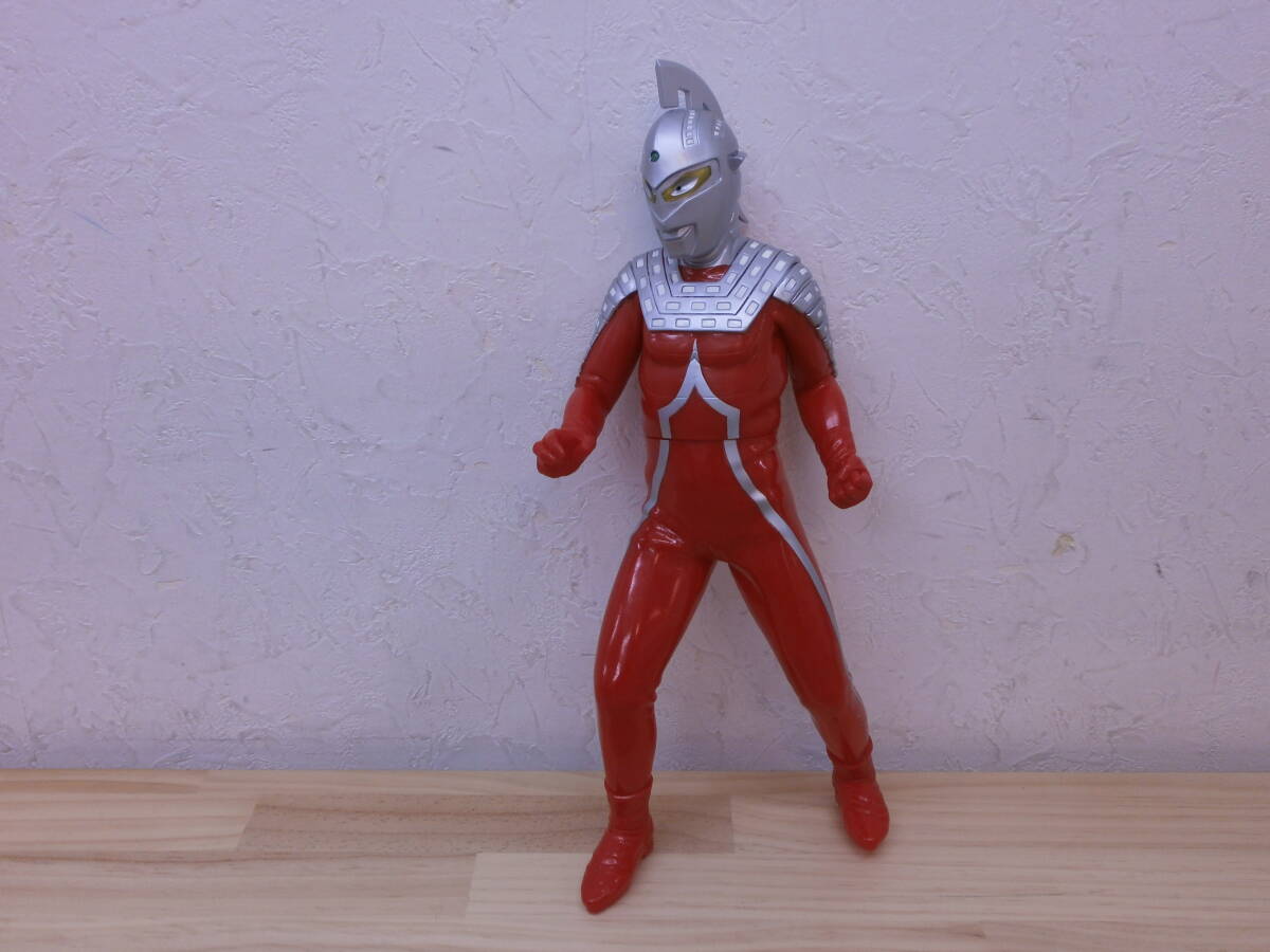 Yahoo!オークション -「ウルトラセブン ソフビ」(ウルトラセブン