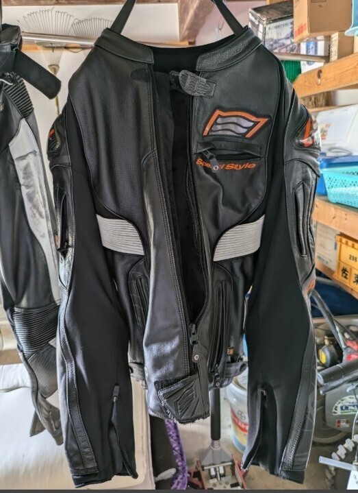 Yahoo!オークション -「hyod」(革ツナギ) (バイクウエア、装備 Yahoo!オークション -「hyod」(革ツナギ) (バイクウエア、装備