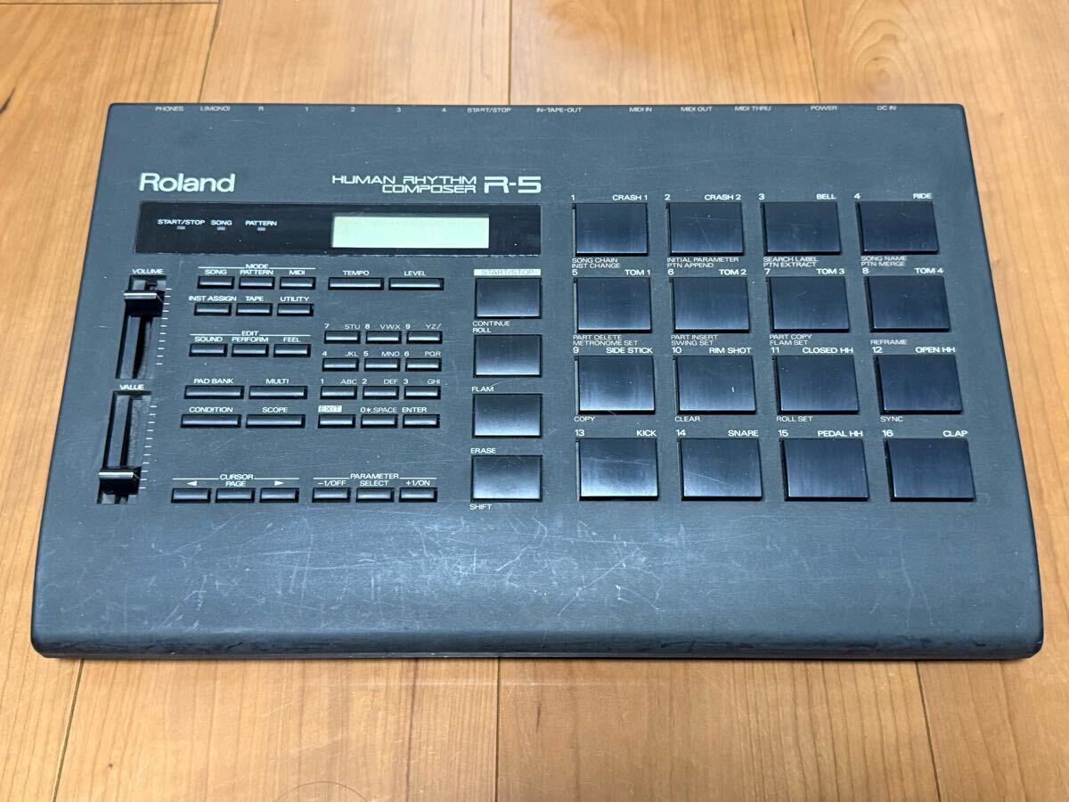Yahoo!オークション -「roland r-5」の落札相場・落札価格 Yahoo!オークション -「roland r-5」の落札相場・落札価格
