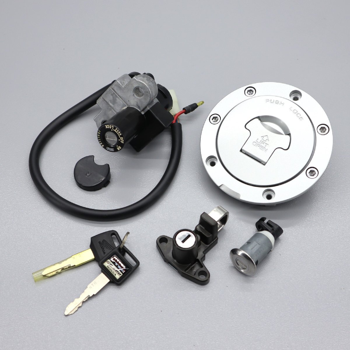 2025年最新】Yahoo!オークション -cb400sfタンク 純正の中古品
