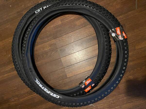 cst patrol 27.5x2.80 MTBタイヤ セミファット