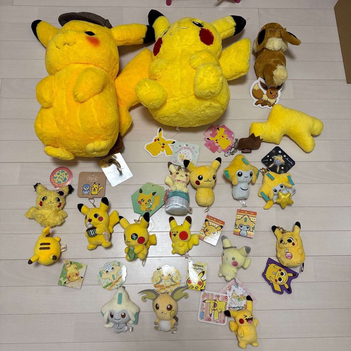 Yahoo!オークション -「ポケモンセンター ライチュウ」の落札 Yahoo!オークション -「ポケモンセンター ライチュウ」の落札