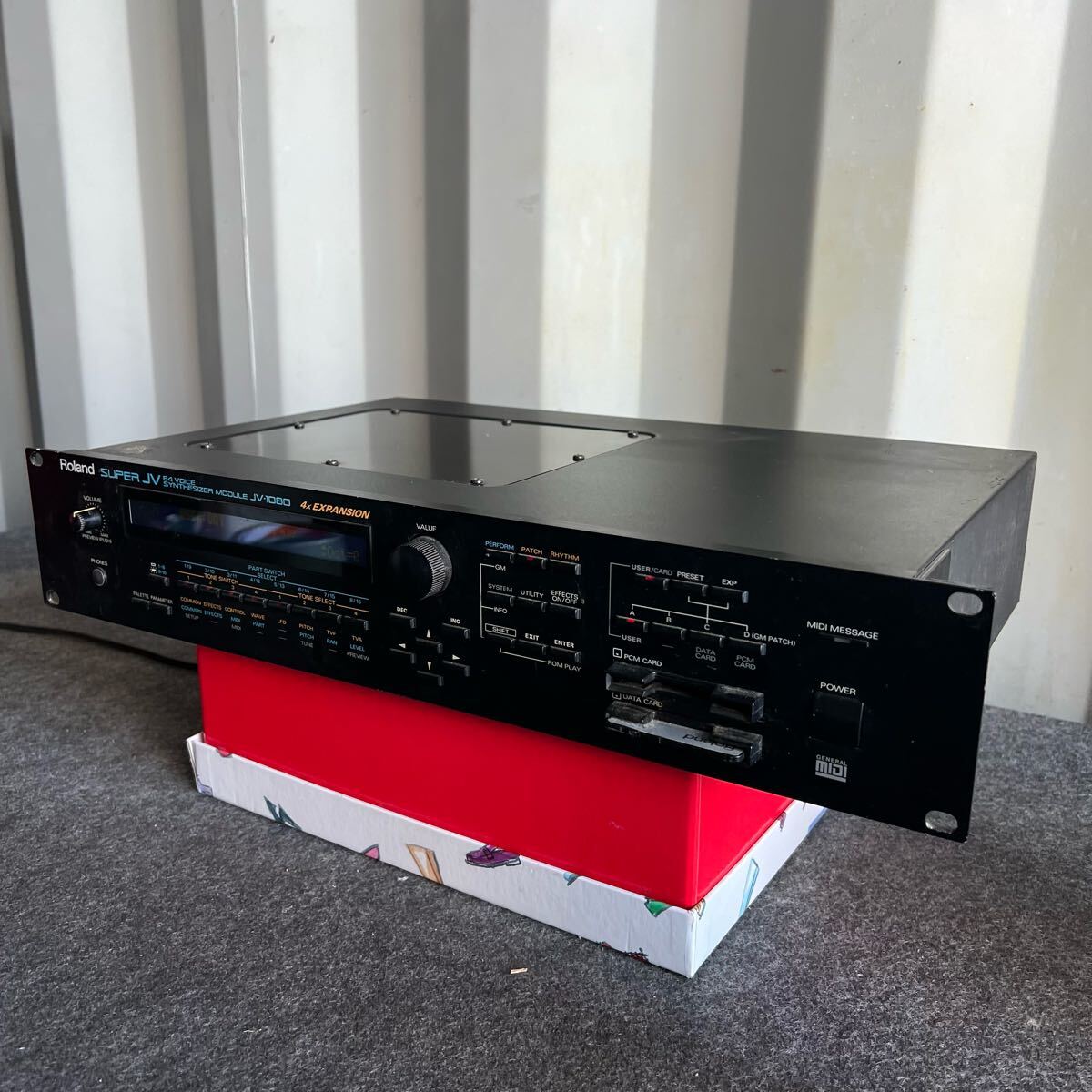 Yahoo!オークション -「roland jv-1080」の落札相場・落札価格 Yahoo!オークション -「roland jv-1080」の落札相場・落札価格