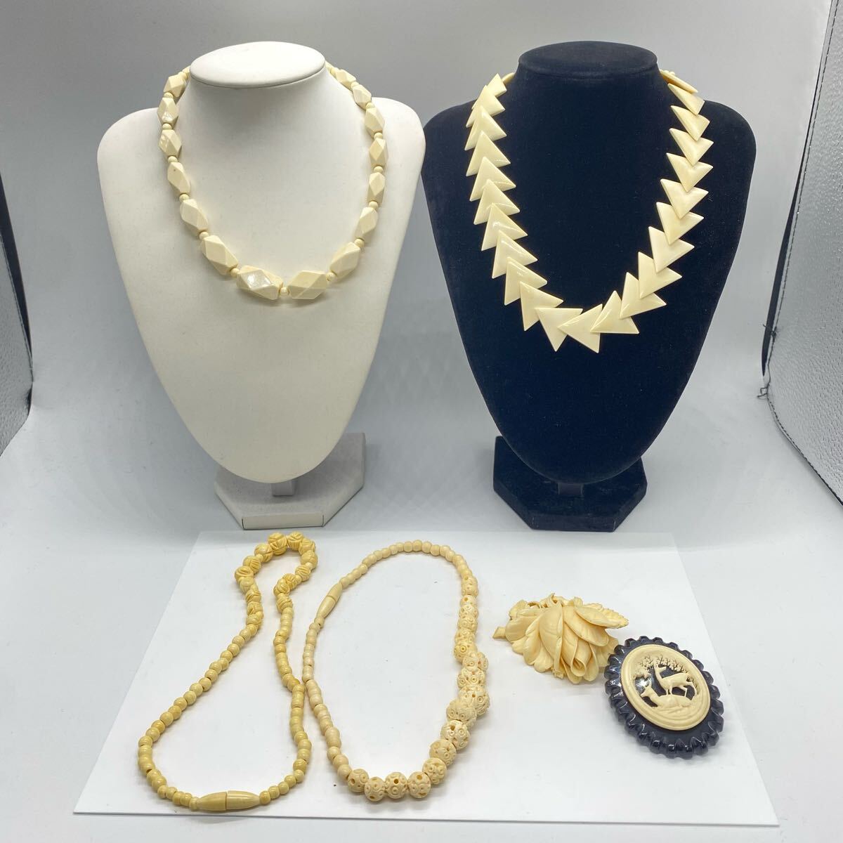 Yahoo!オークション -「象牙 ネックレス セット」の落札相場 Yahoo!オークション -「象牙 ネックレス セット」の落札相場
