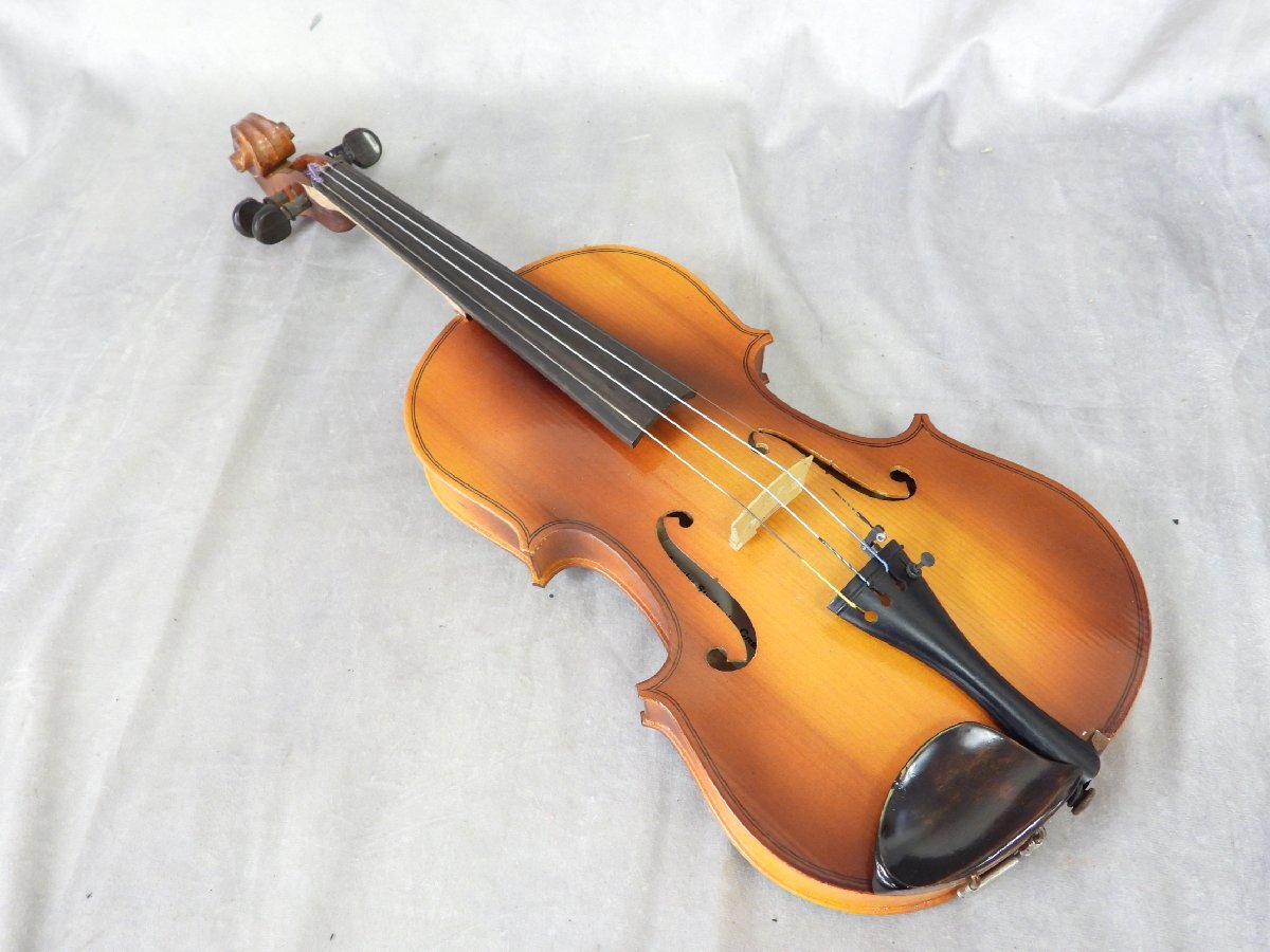 Instruments - Antonio Strad Violin