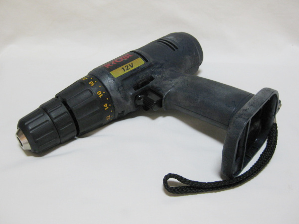 RYOBI 充電式ドライバドリル BD-1201 本体のみ ジャンク 送料無料 リョービ