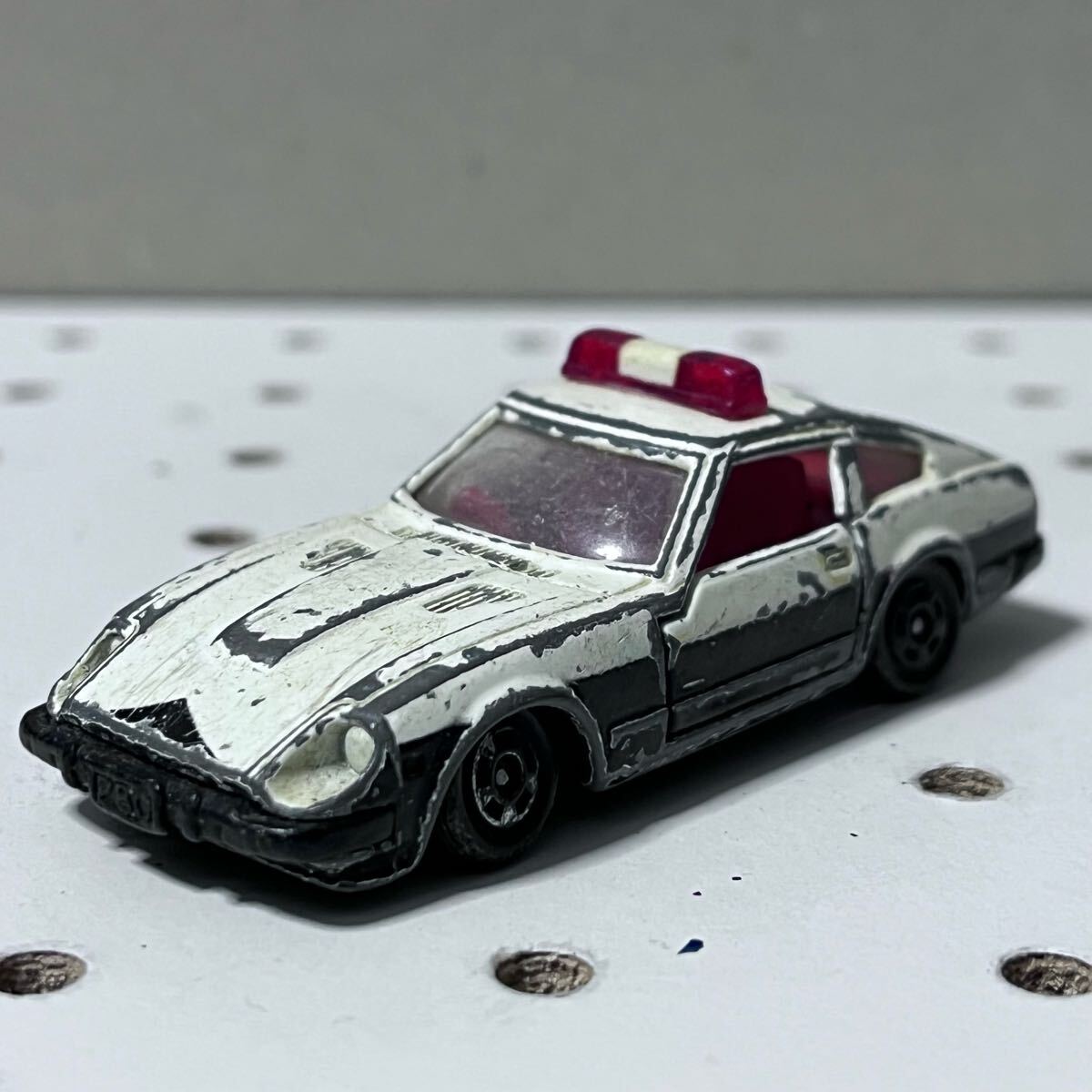 Yahoo!オークション -「トミカ パトカー フェアレディz」の落札 Yahoo!オークション -「トミカ パトカー フェアレディz」の落札