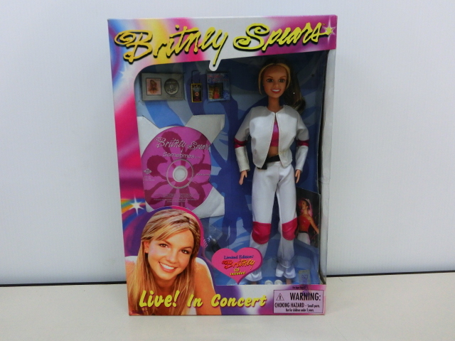 Britney フィギュア 3つ Yahoo!オークション -「britney spears」(おもちゃ、ゲーム) の