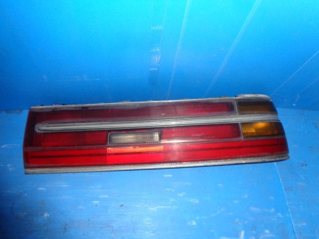 81クレスタ テール ガーニッシュ Yahoo!オークション -「gx81 クレスタ」(テールライト) (トヨタ