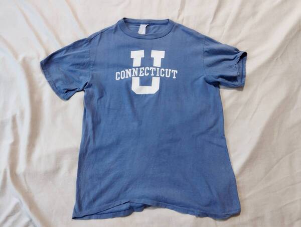 ヴィンテージ カレッジTシャツUniversity of Connecticut 60’s70’s