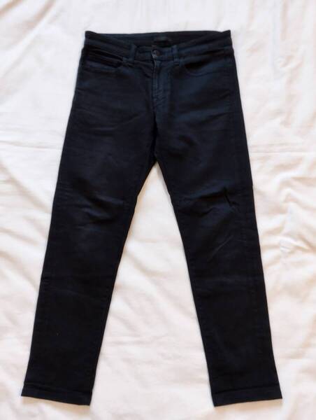 Uniqlo ブラックジーンズW29