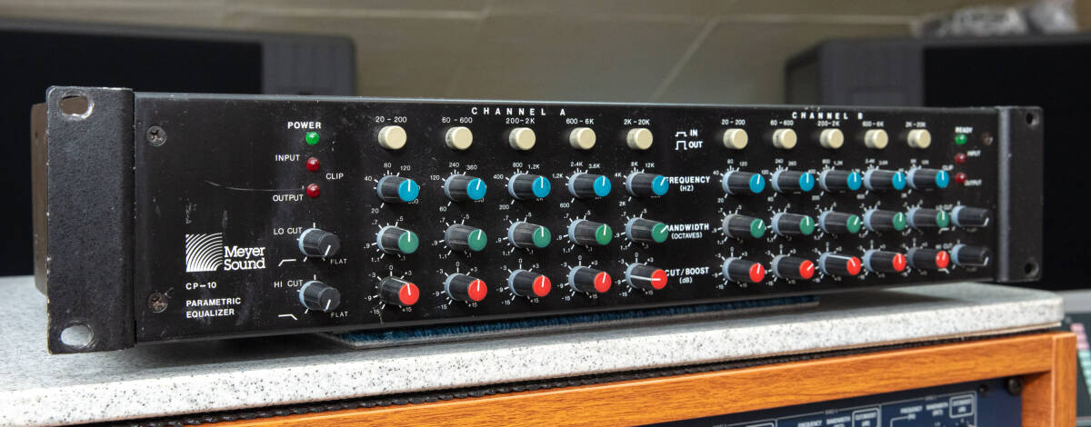 Yahoo!オークション -「meyer sound cp-10」(イコライザー Yahoo!オークション -「meyer sound cp-10」(イコライザー