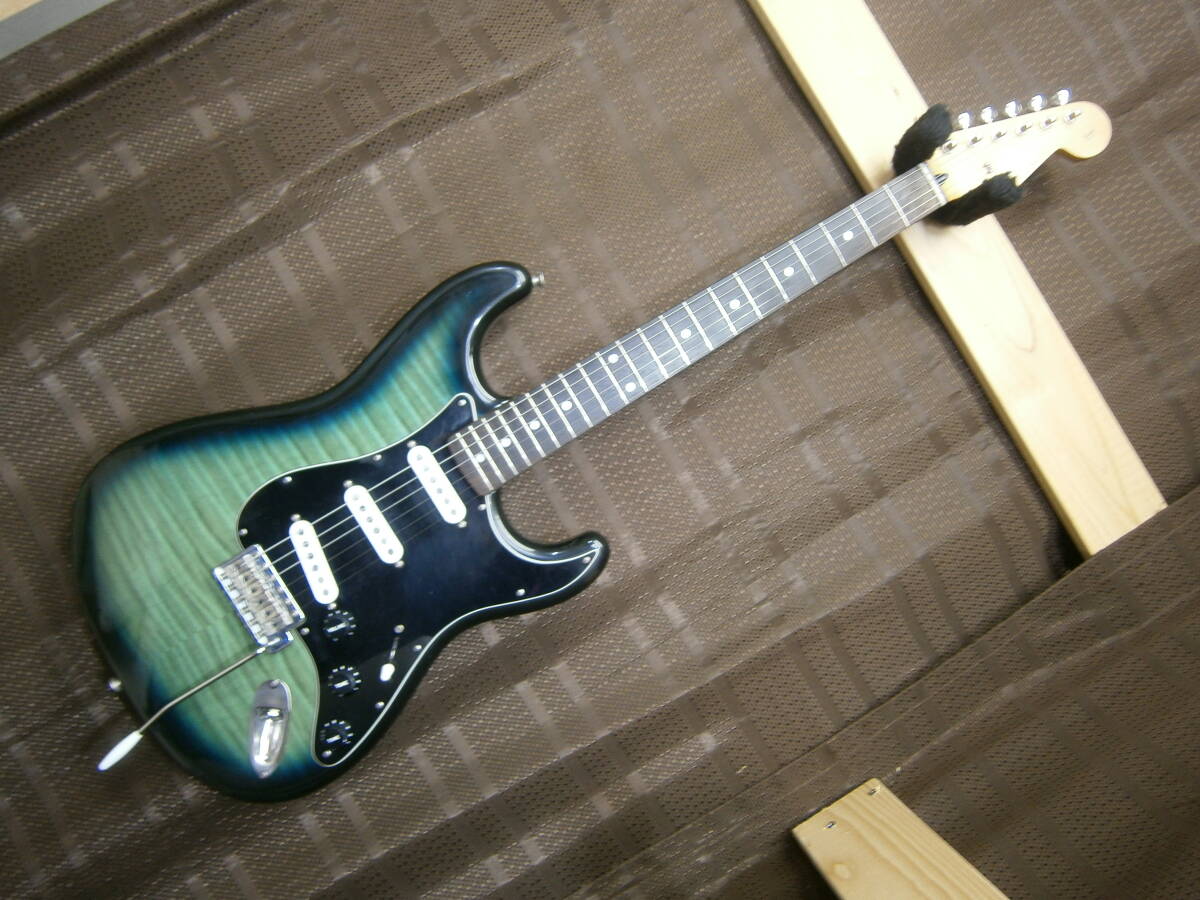 Yahoo!オークション -「)squier」(ストラトキャスター) (JAPAN