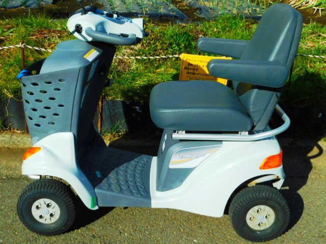 Yahoo!オークション -「スズキセニアカーet4d」(電動車) (車椅子 Yahoo!オークション -「スズキセニアカーet4d」(電動車) (車椅子