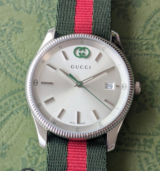 新品未使用 GUCCI GTimeless 38ミリ 腕時計 YA1264236 メンズ ユニセックス ウオッチ レディース