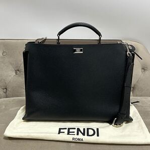 新品レベルフェンディ 7VA476 アイコニックエサンシャリー レザーブラック