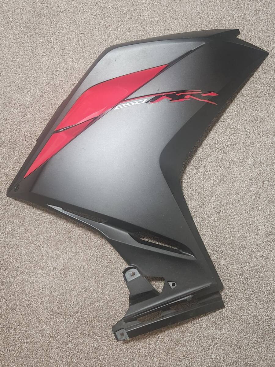Yahoo!オークション -「cbr250rr サイドカウル」(サイド