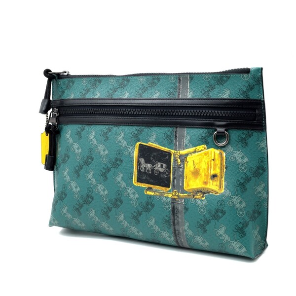 送料無料 超美品 COACH コーチ メンズ クラッチバッグ キャリーオール ポーチ ウィズ ホース アンド キャリッジ プリント F84738 グリーン