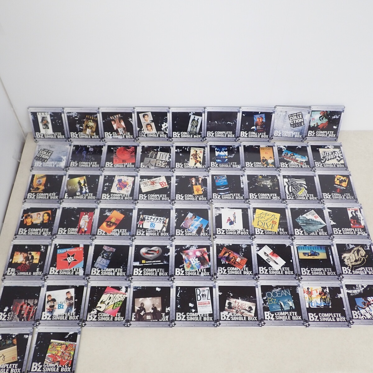 Yahoo!オークション -「b'z complete single box」の落札相場 Yahoo!オークション -「b'z complete single box」の落札相場