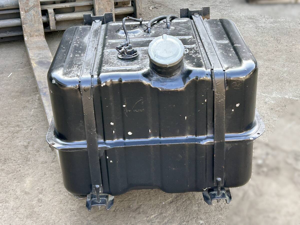 Yahoo!オークション -「トラック 燃料タンク 200l」の落札相場 Yahoo!オークション -「トラック 燃料タンク 200l」の落札相場