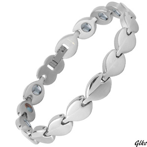 【男女兼用デザインで、誰でも身につけやすい】ゲルマニウムブレスレット ステンレス鋼製 18.5cm 静電気除去機能 シルバーカラー