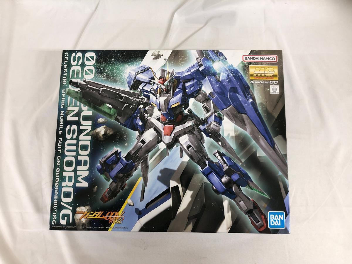 Amazon.com: Bandai Gundam 00 Seven Sword/G MG 1/100 Model