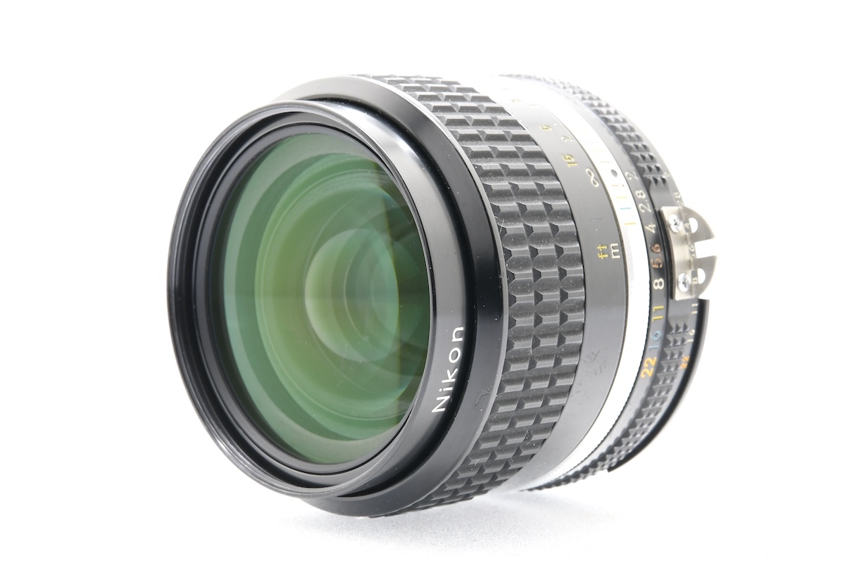 Yahoo!オークション -「ニコン単焦点レンズ35mm」の落札相場