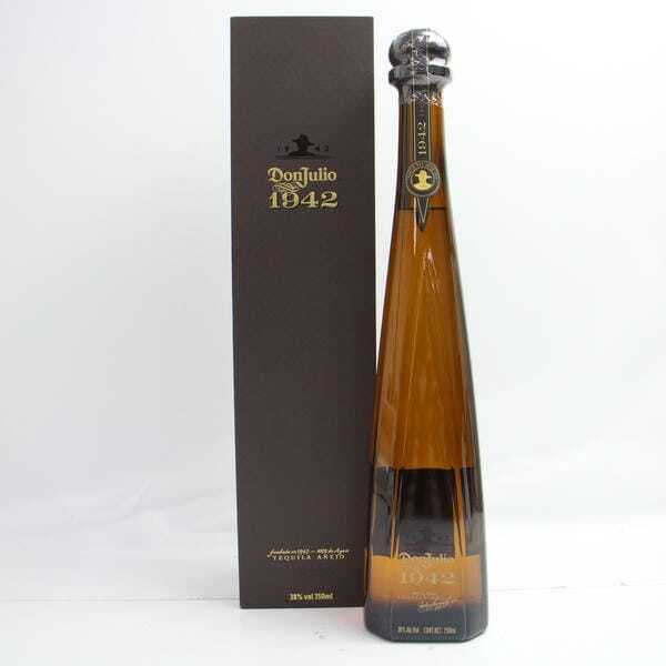 ドンフリオ  DonJulio1942 61zt+AblQ9L._UF350,350_QL50_.jpg