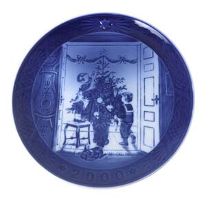 Royal Copenhagen ロイヤルコペンハーゲン イヤープレート 2000 Trimming the Tree 絵皿 飾り皿 直径約18cm NT 美品 Aランク