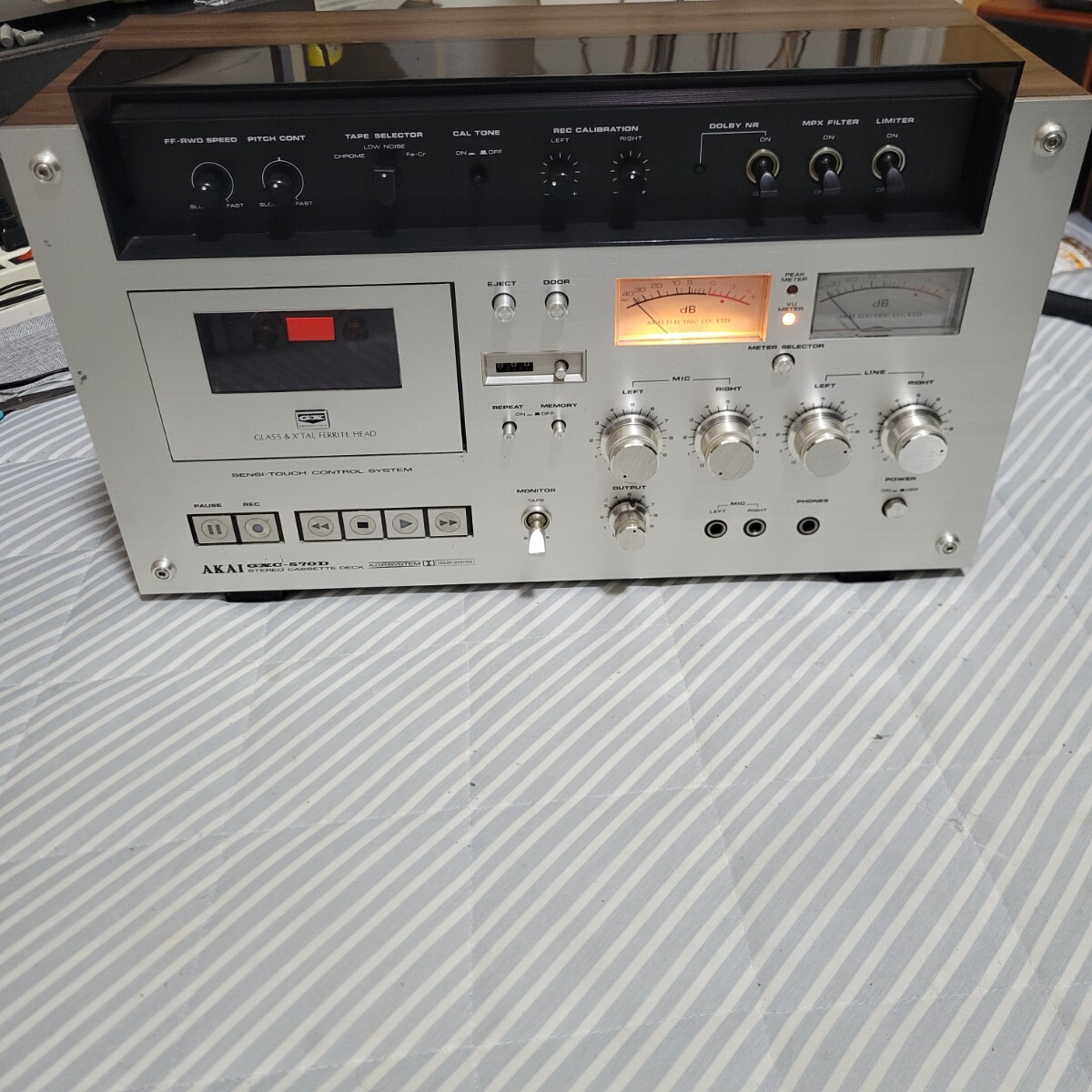 Yahoo!オークション -「akai(gxc-570d)カセットデッキ Yahoo!オークション -「akai(gxc-570d)カセットデッキ