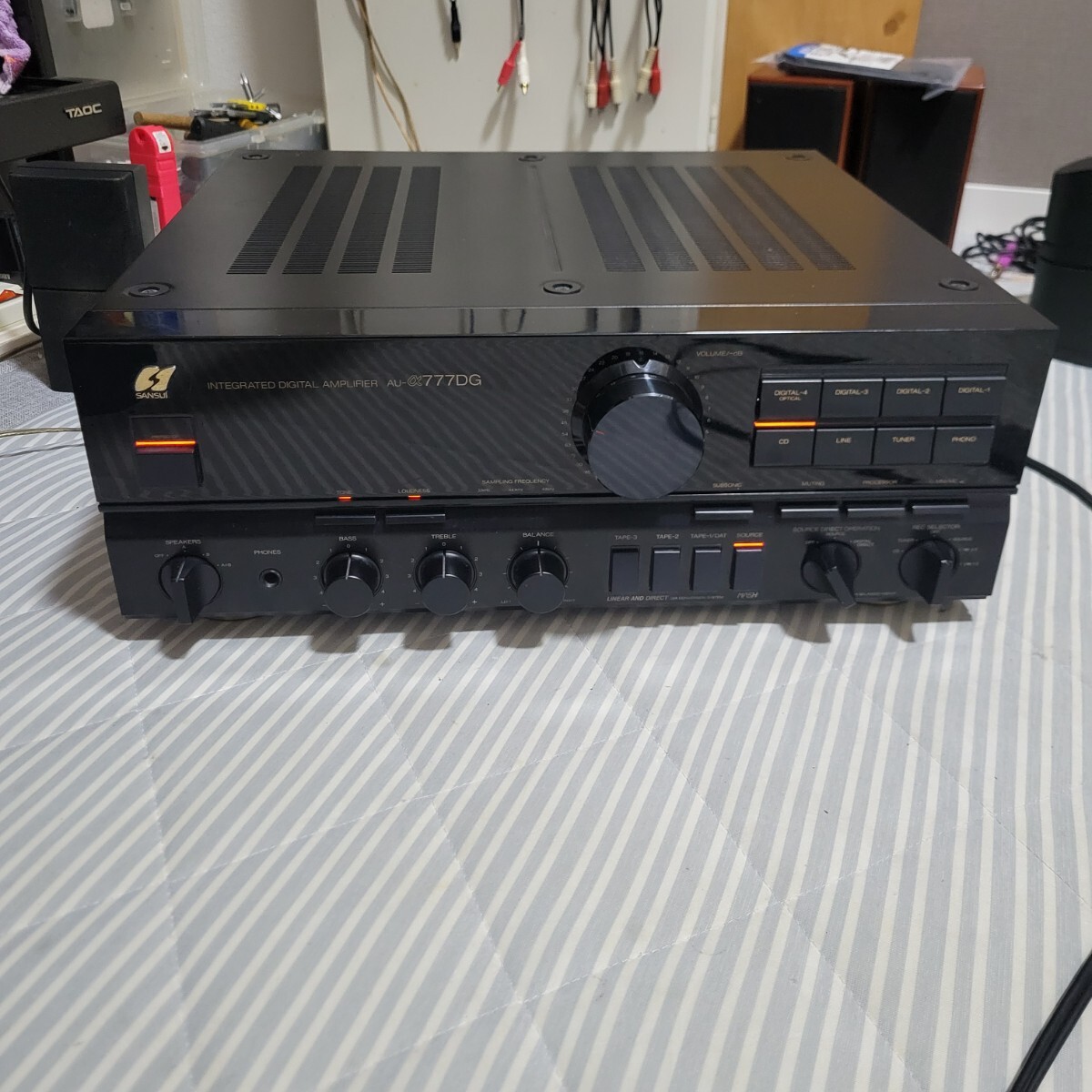 Yahoo!オークション -「sansui au 777」の落札相場・落札価格 Yahoo!オークション -「sansui au 777」の落札相場・落札価格